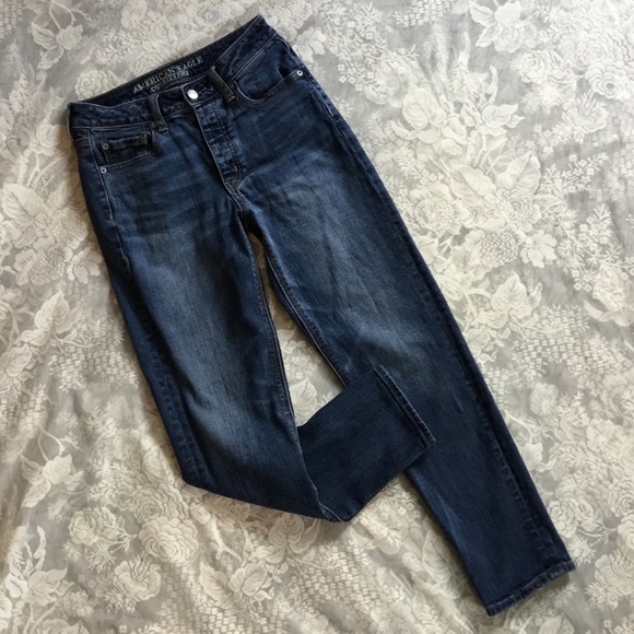 American Eagle Outfitters Denim - AE Vintage Hi-Rise Jeans American Eagle Outfitters Denim - AE Vintage Hi-Rise Jeans
